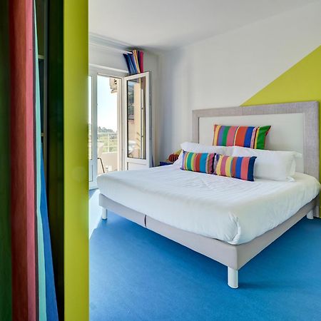 Hotel Espadon Bleu Le Lavandou Exterior foto