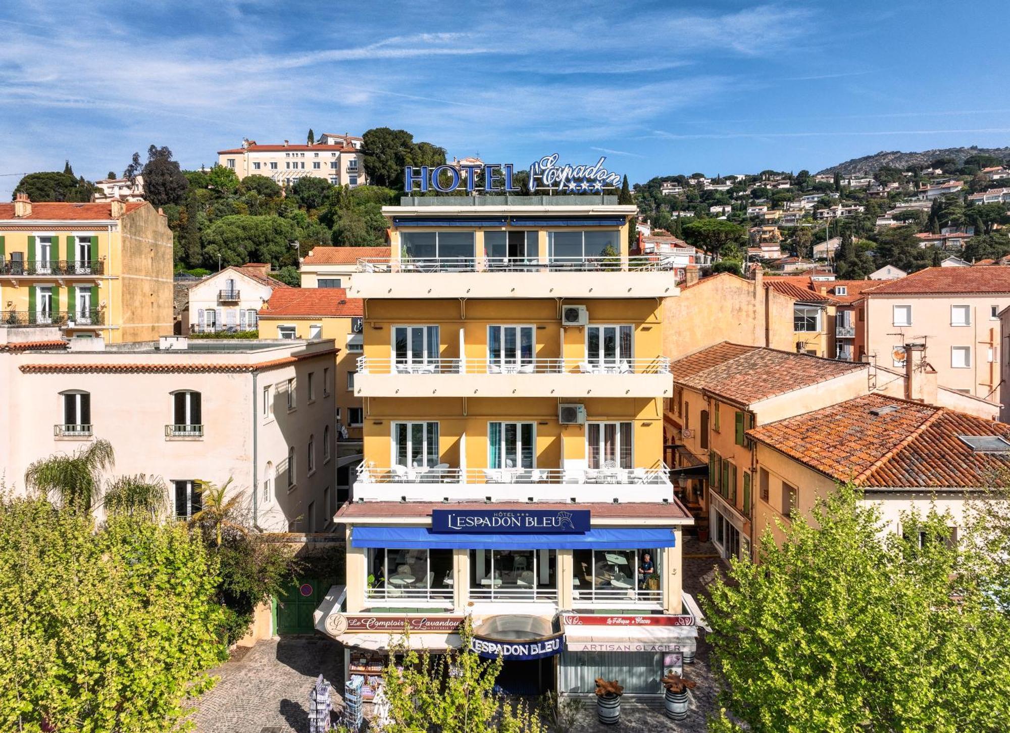 Hotel Espadon Bleu Le Lavandou Exterior foto