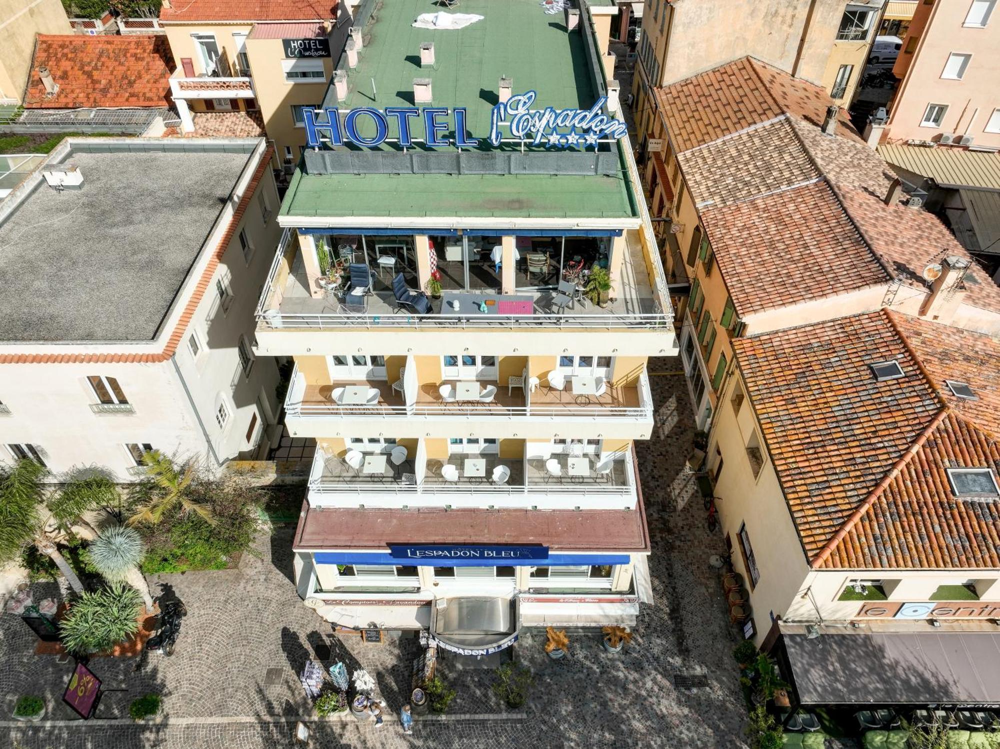 Hotel Espadon Bleu Le Lavandou Exterior foto